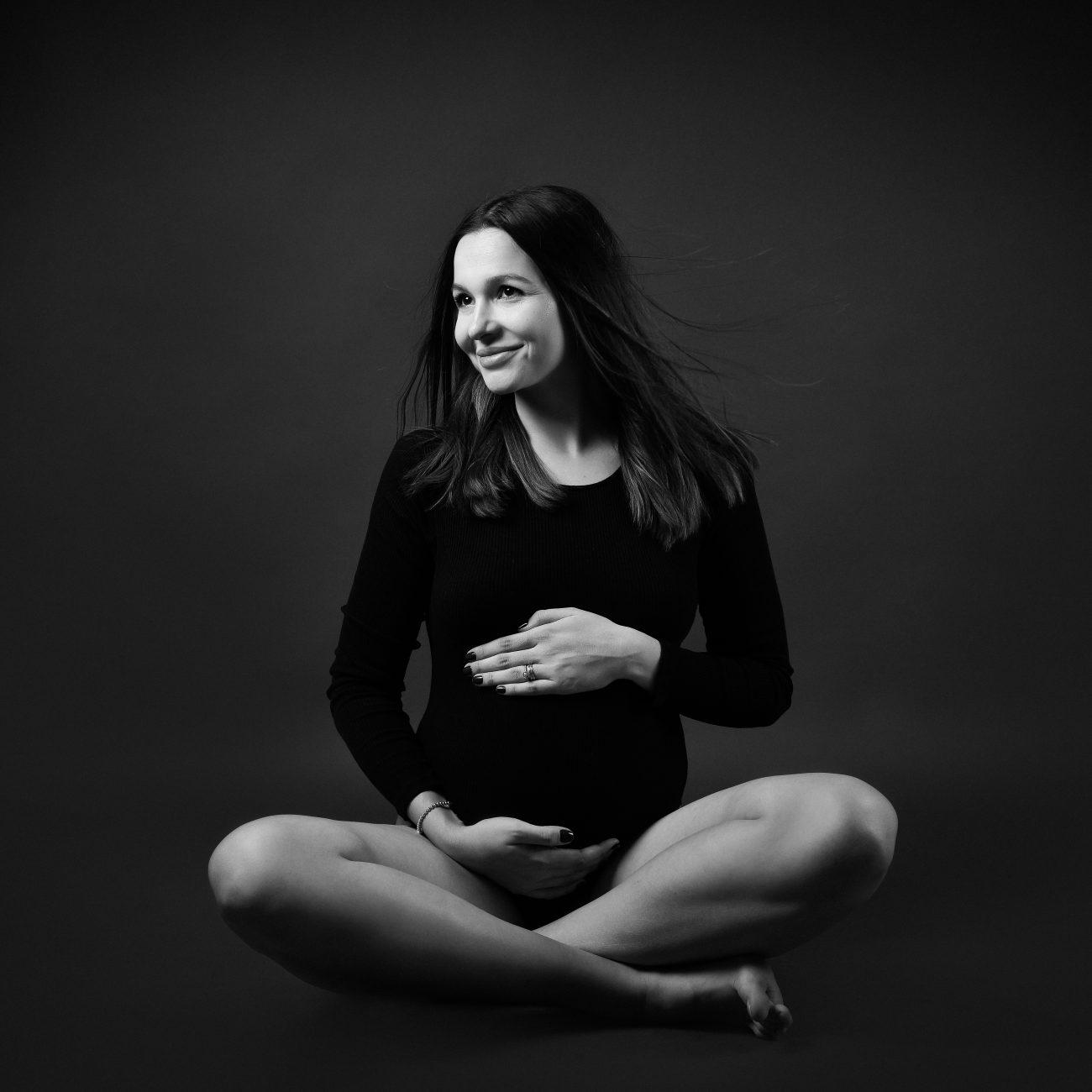 Alexandra_maternity6904BW